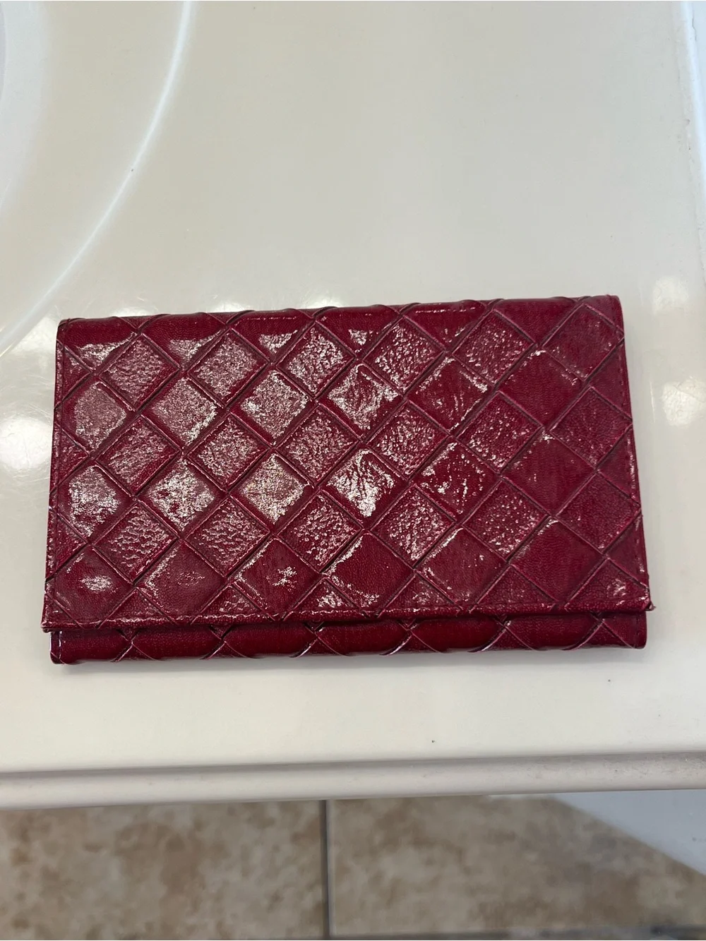 Quilted Red Women's Wallet - Stylish Folding Clutch